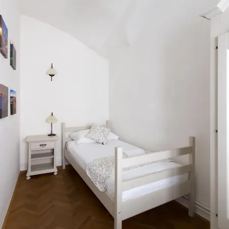 Barbo Palace Apartments And Rooms Lubiana Esterno foto