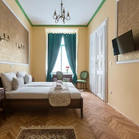 Barbo Palace Apartments And Rooms Lubiana Esterno foto