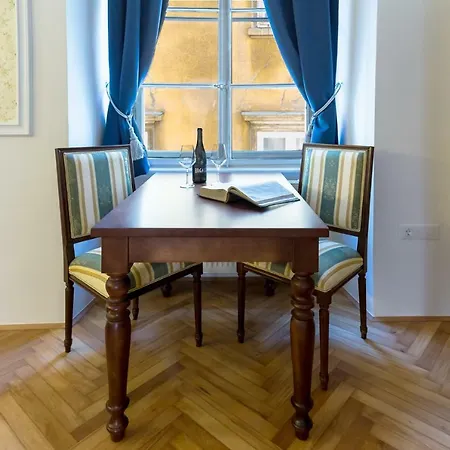 Barbo Palace Apartments And Rooms Lubiana Esterno foto