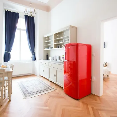 Barbo Palace Apartments And Rooms Lubiana Esterno foto
