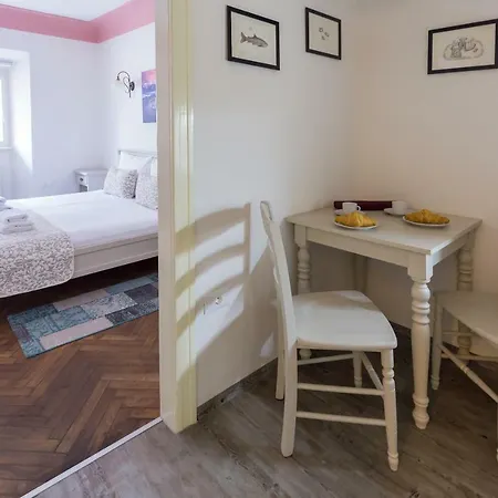 Barbo Palace Apartments And Rooms Lubiana Esterno foto