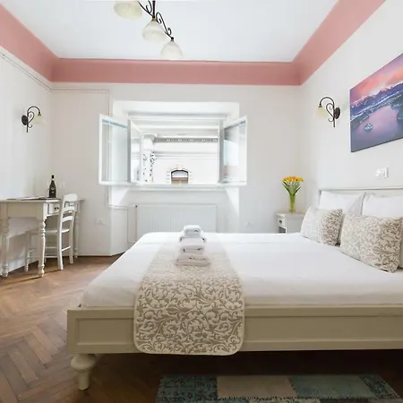 Barbo Palace Apartments And Rooms Lubiana Esterno foto