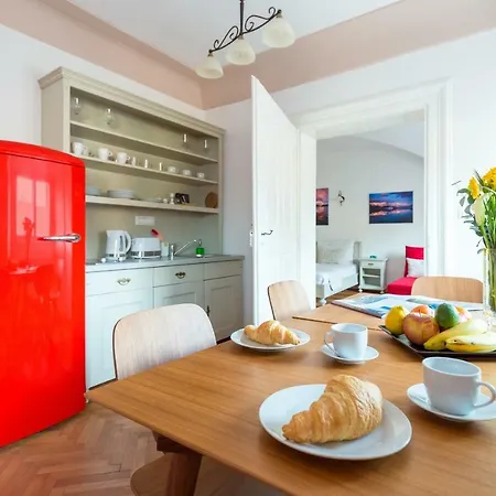 Barbo Palace Apartments And Rooms Lubiana Esterno foto