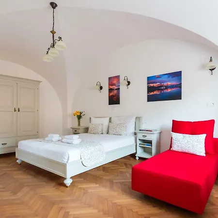 Barbo Palace Apartments And Rooms Lubiana Esterno foto