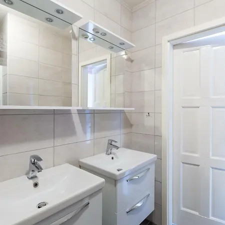 Barbo Palace Apartments And Rooms Lubiana Esterno foto