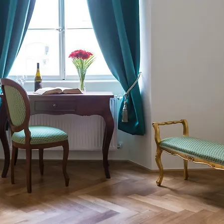 Barbo Palace Apartments And Rooms Lubiana Esterno foto