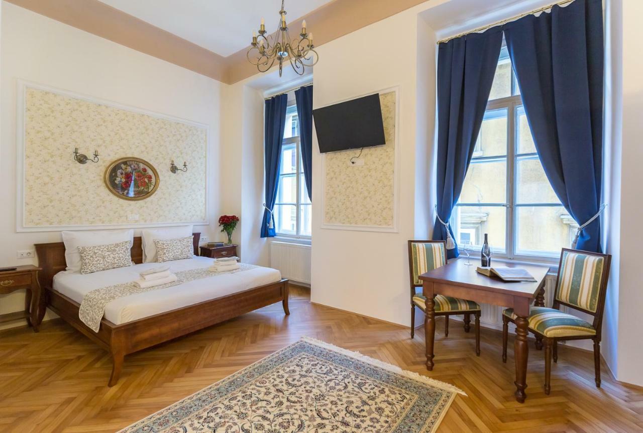 Barbo Palace Apartments&rooms Apartmán