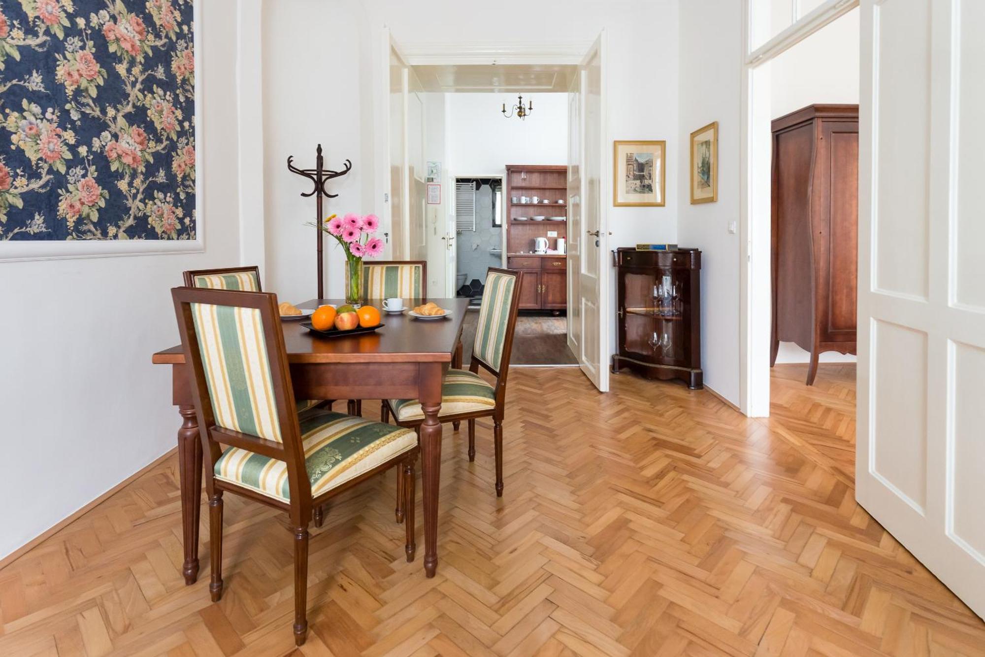 Barbo Palace Apartments&rooms Lublaň