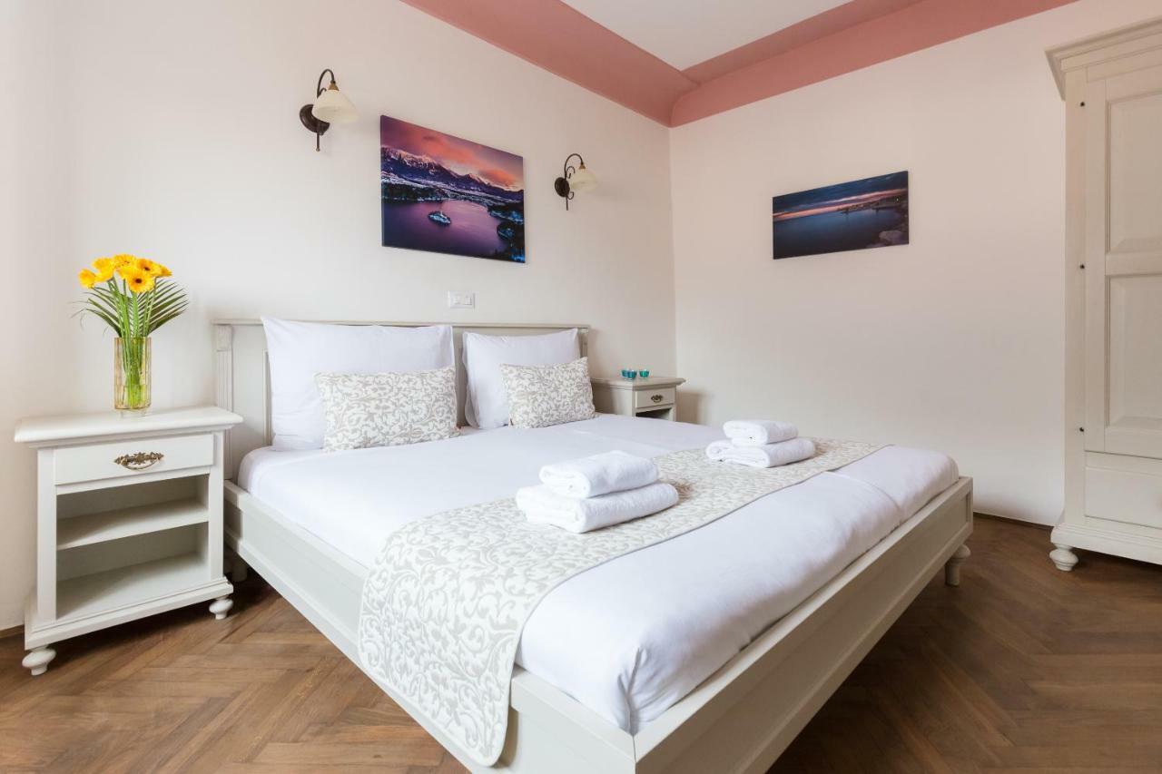 Barbo Palace Apartments&rooms * Lublaň