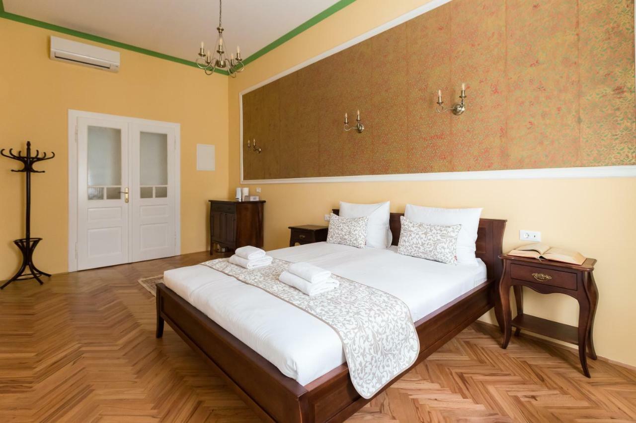 Barbo Palace Apartments&rooms * Lublaň