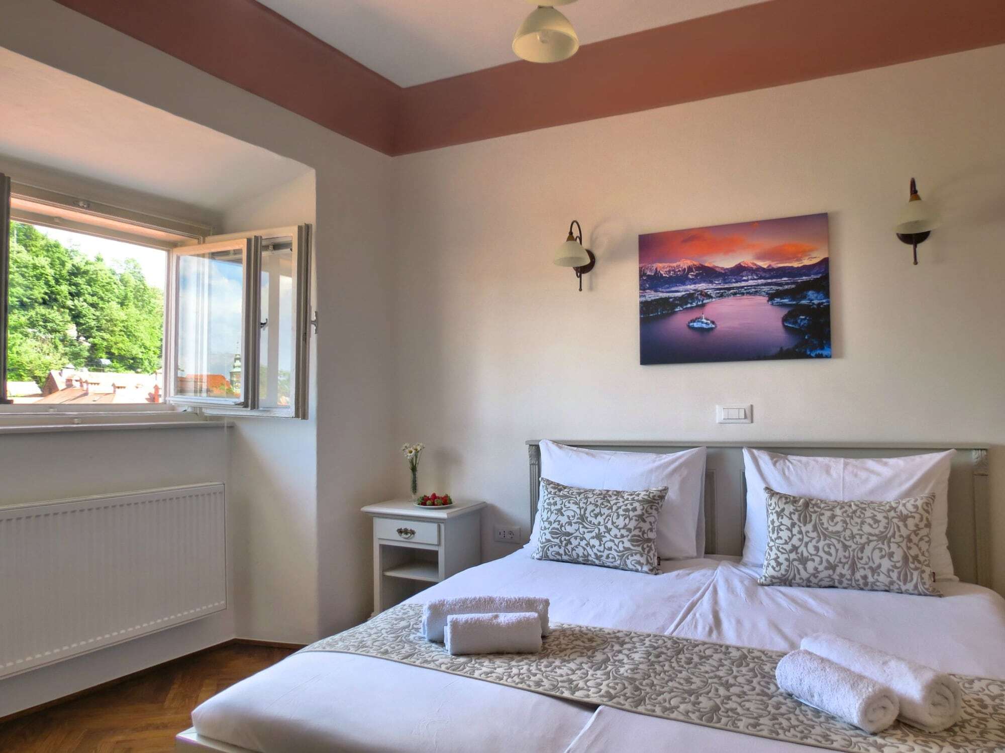 Barbo Palace Apartments&rooms *